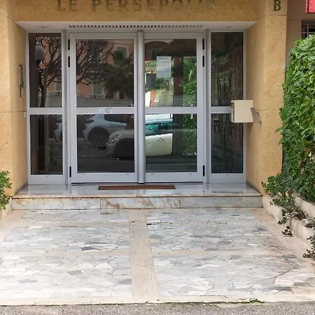 Le Persepolis 50 M De La Mer Apartment